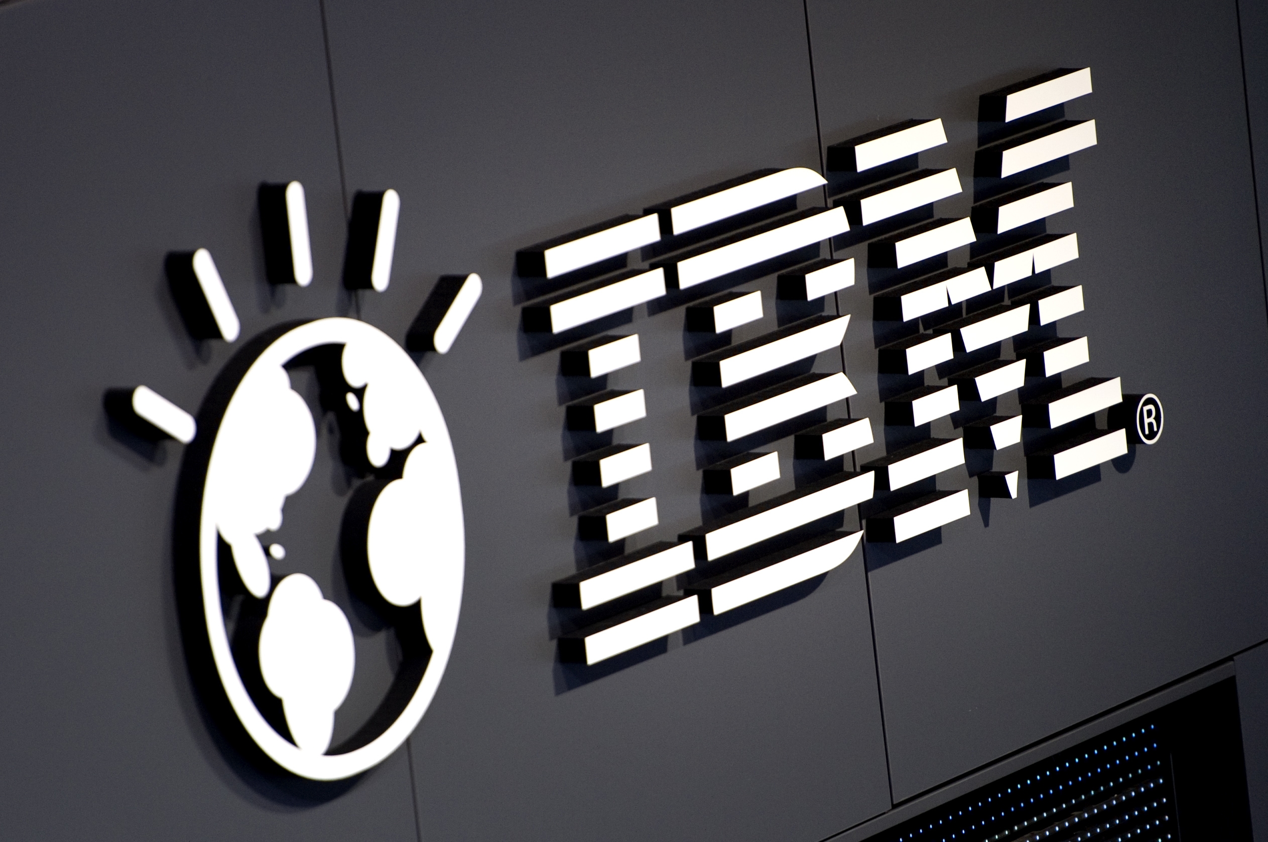 IBM Verse Integrates with Social Media to Declutter Your ...