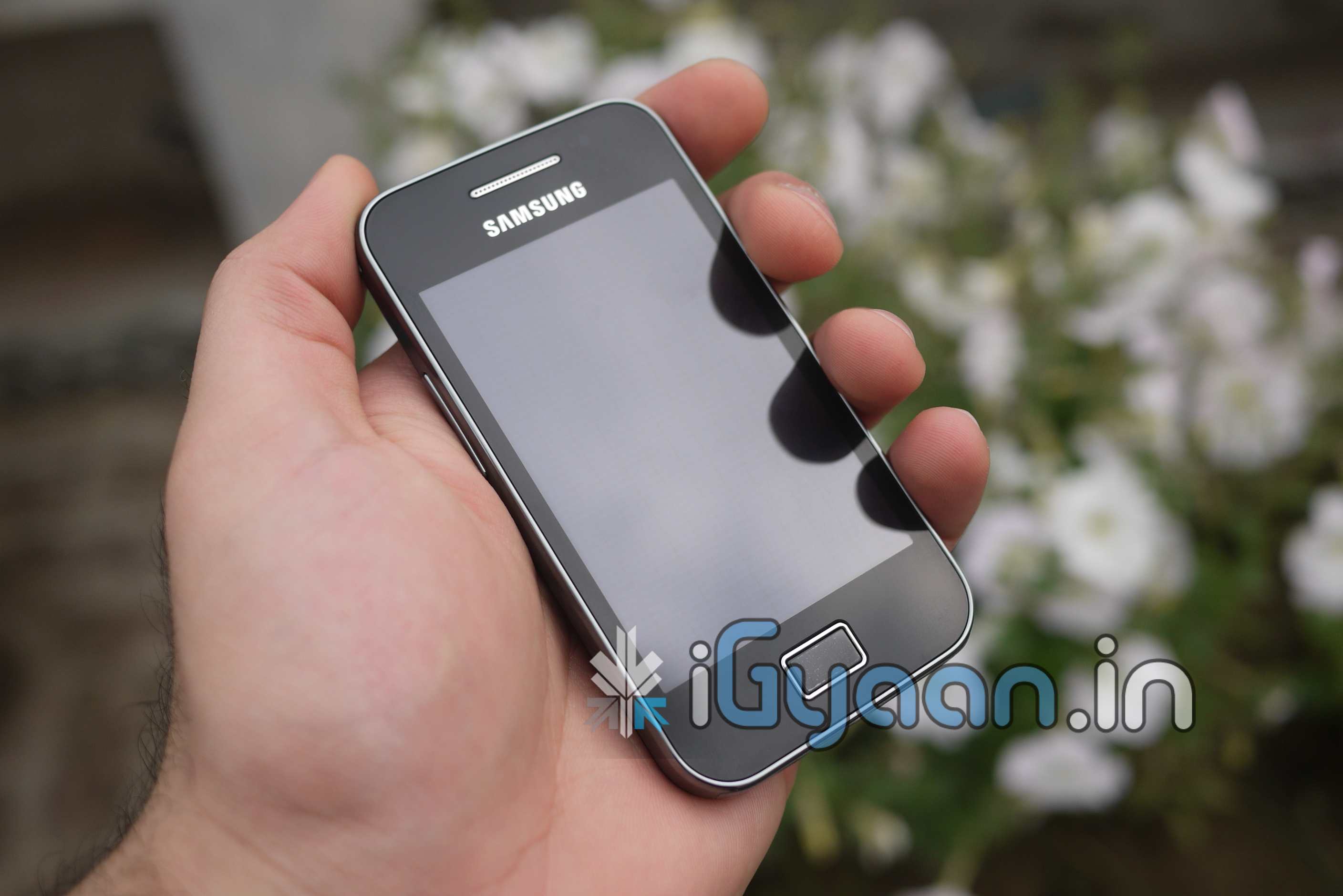 Samsung Galaxy Ace Full Review – Video, Pictures and Video Review