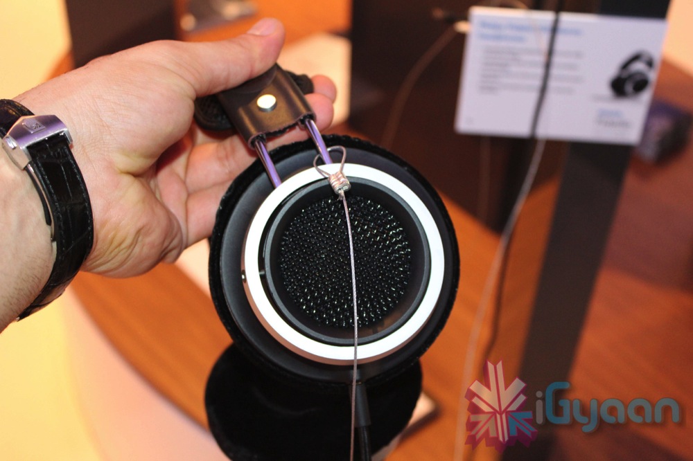 IFA : Philips showcases Fidelio X1 Headphones
