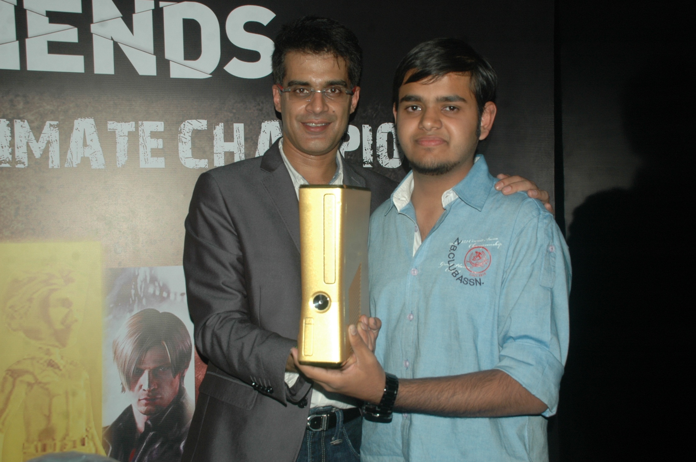 Microsoft Crowns The Ultimate Gamer of India, Gives Away 24 K Gold Plated Xbox 360 Console As Prize