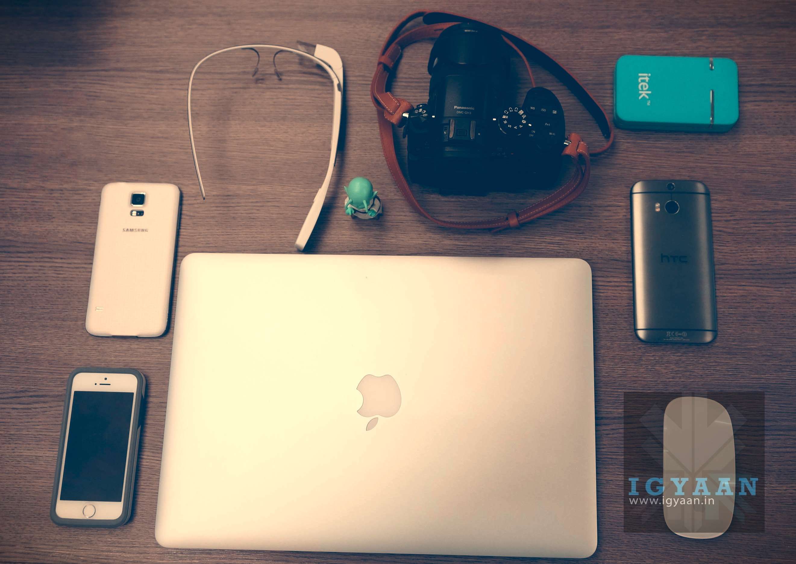 iGyaan’s Independence Day Weekend Gift Guide