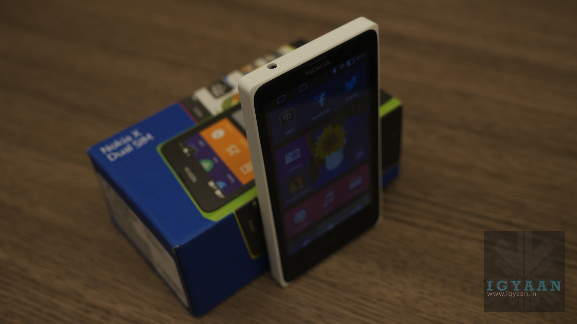 Nokia X Dual Sim Hands On
