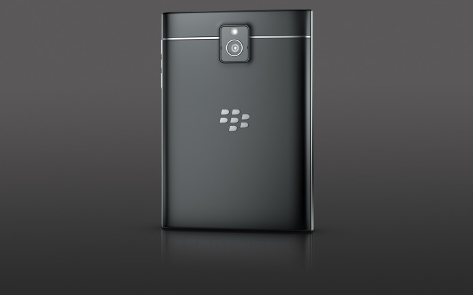 Blackberry Passport 4