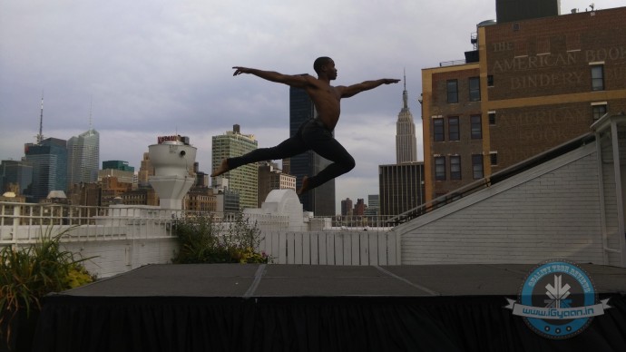 HTC Desire Eye and RE Sample1