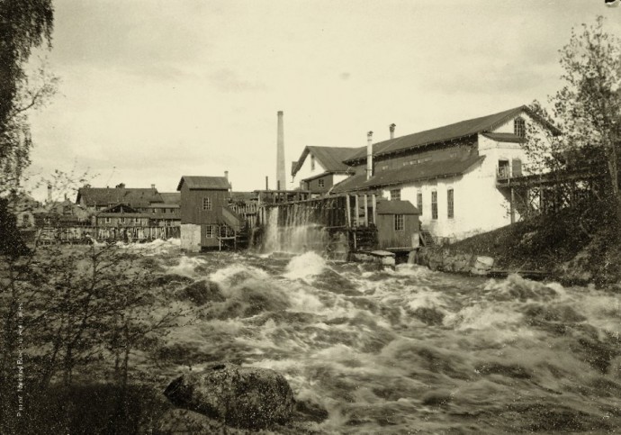 Nokia's paper mill on the banks of River Nokianvirta in 1868. 