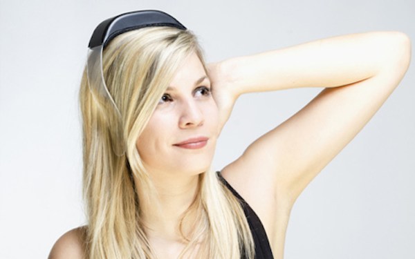 VIBSO-headphones-by-Renaud-Defrancesco_dezeen_1