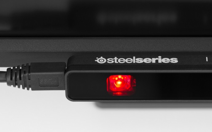 steelseries-sentry-eye-tracker-2
