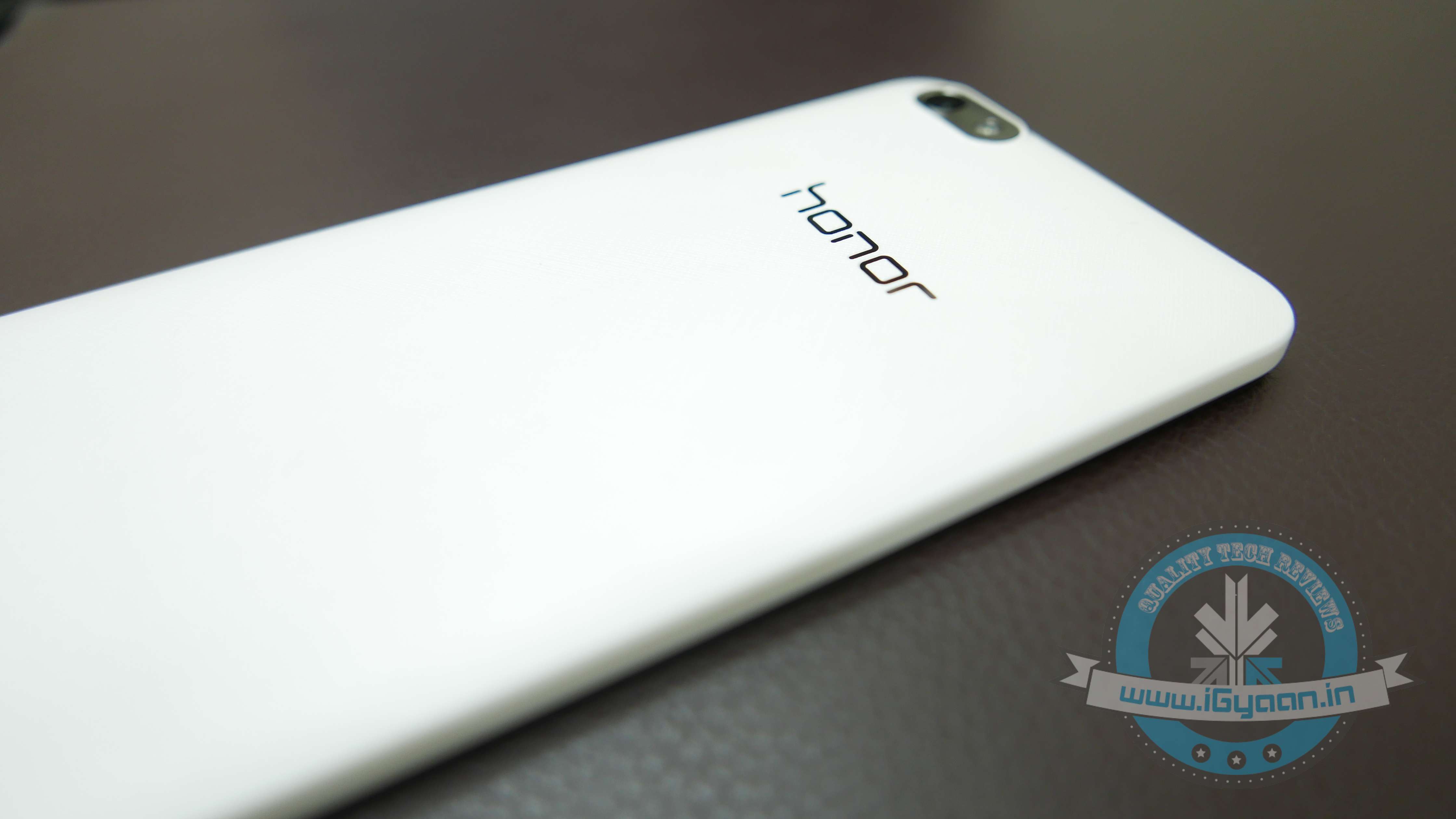 Honor Launches the 4X with a Kevlar Back Panel and a Gorgeous Display; Priced at Rs. 10,499