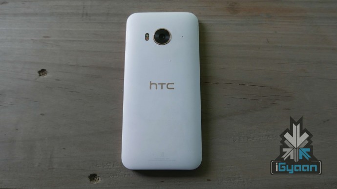 HTC ONE ME 12