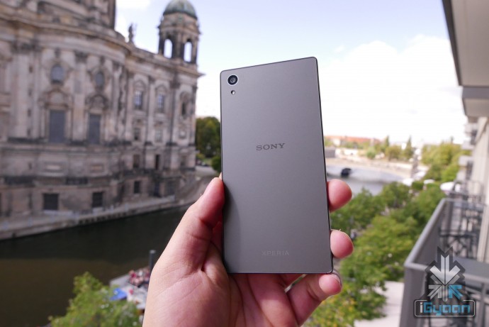 Sony Xperia Z5 Premium 52