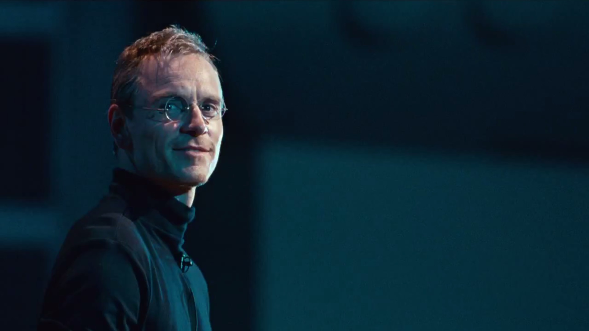 ‘Steve Jobs’ Fails to Woo Fans, Leaves Makers Even More Disappointed