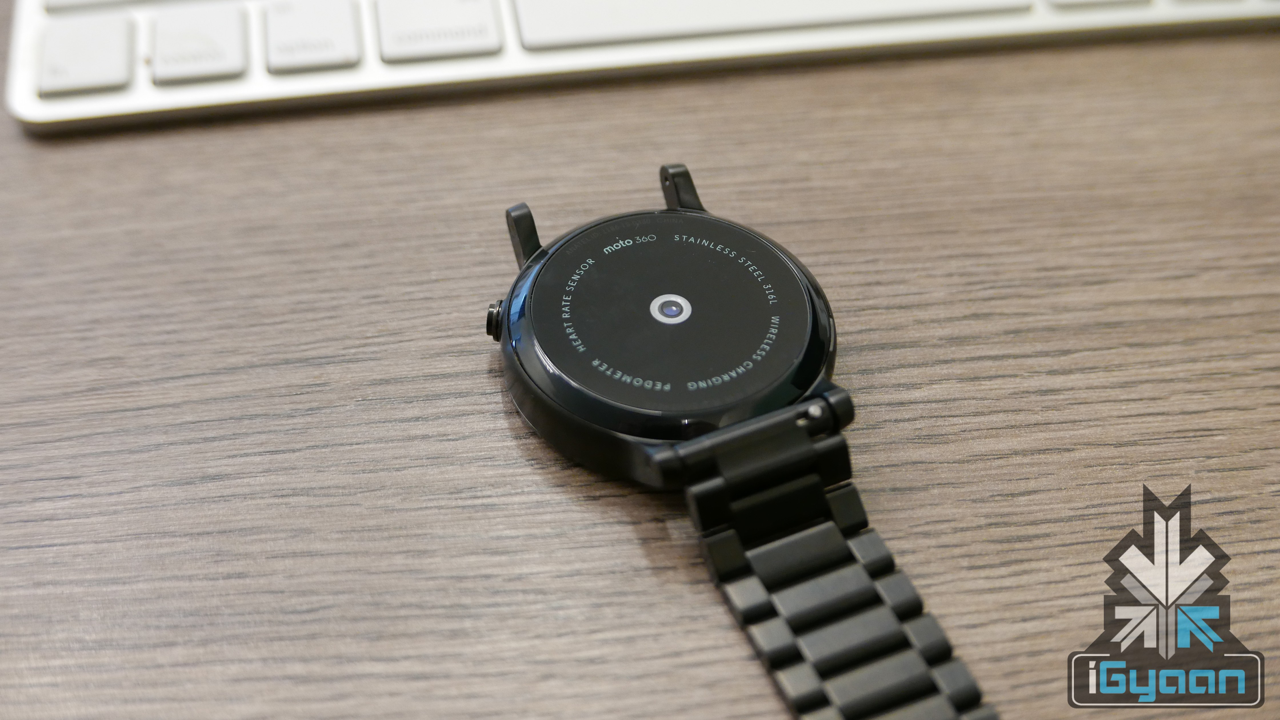 Moto 360 Gen. 2 2015 Unboxing and Hands On India iGyaan