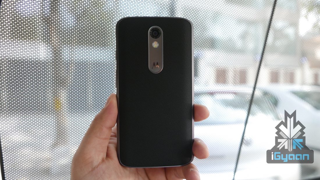 Moto X Force Hands On iGyaan 13
