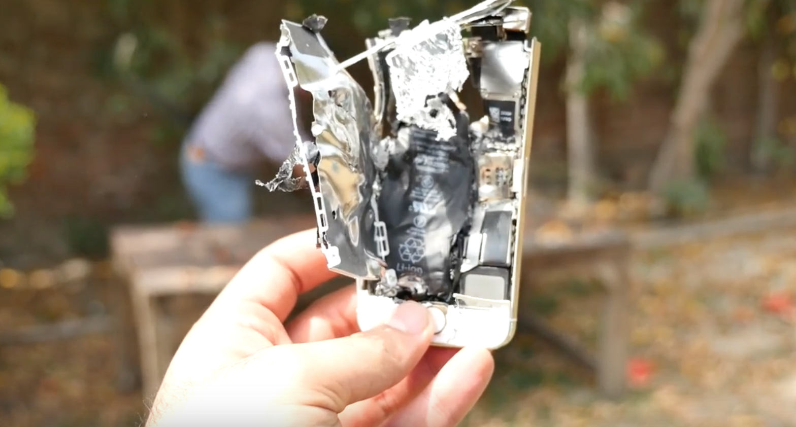 iPhone Se Shot with a Shotgun