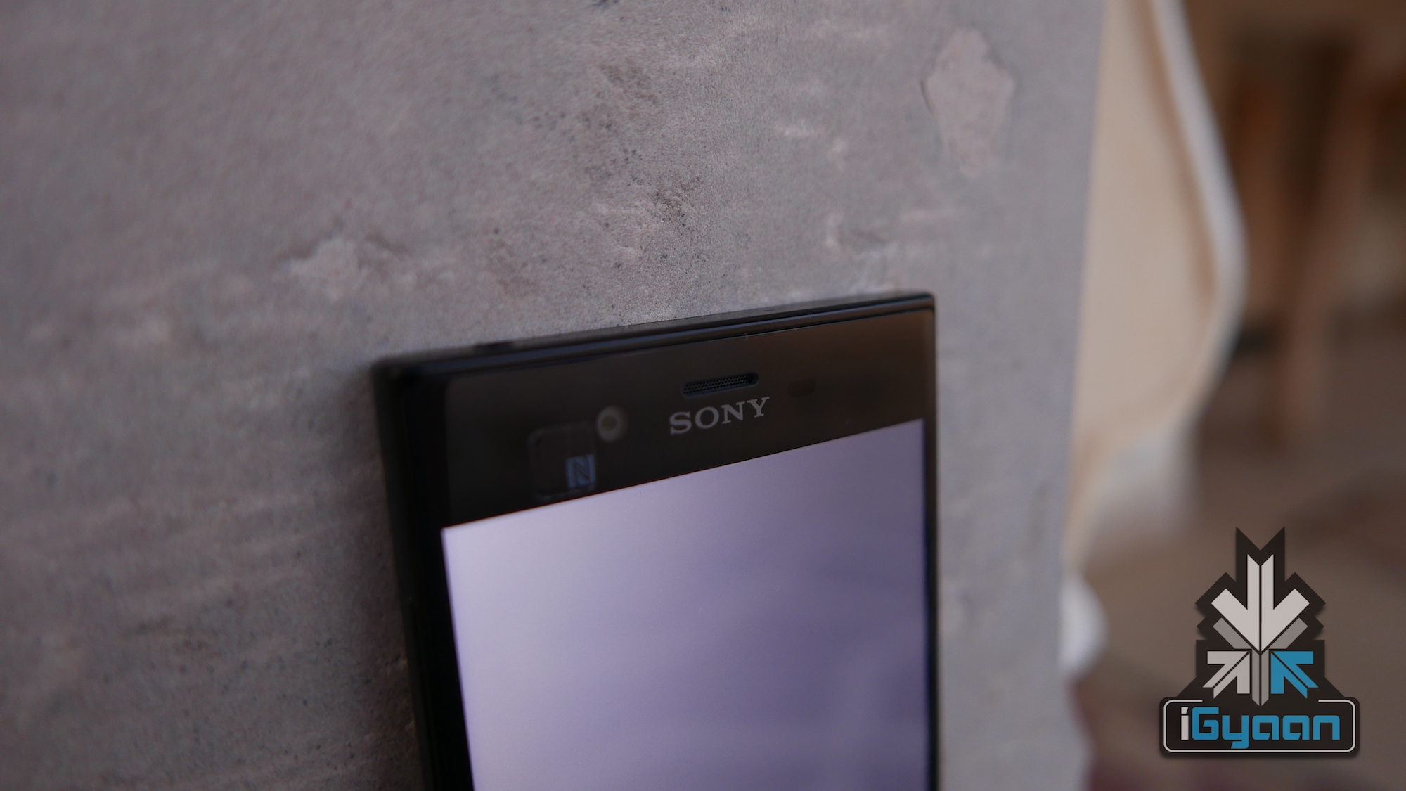 Xperia XZ2 Compact Prototype Leaked Before MWC 2018 Launch