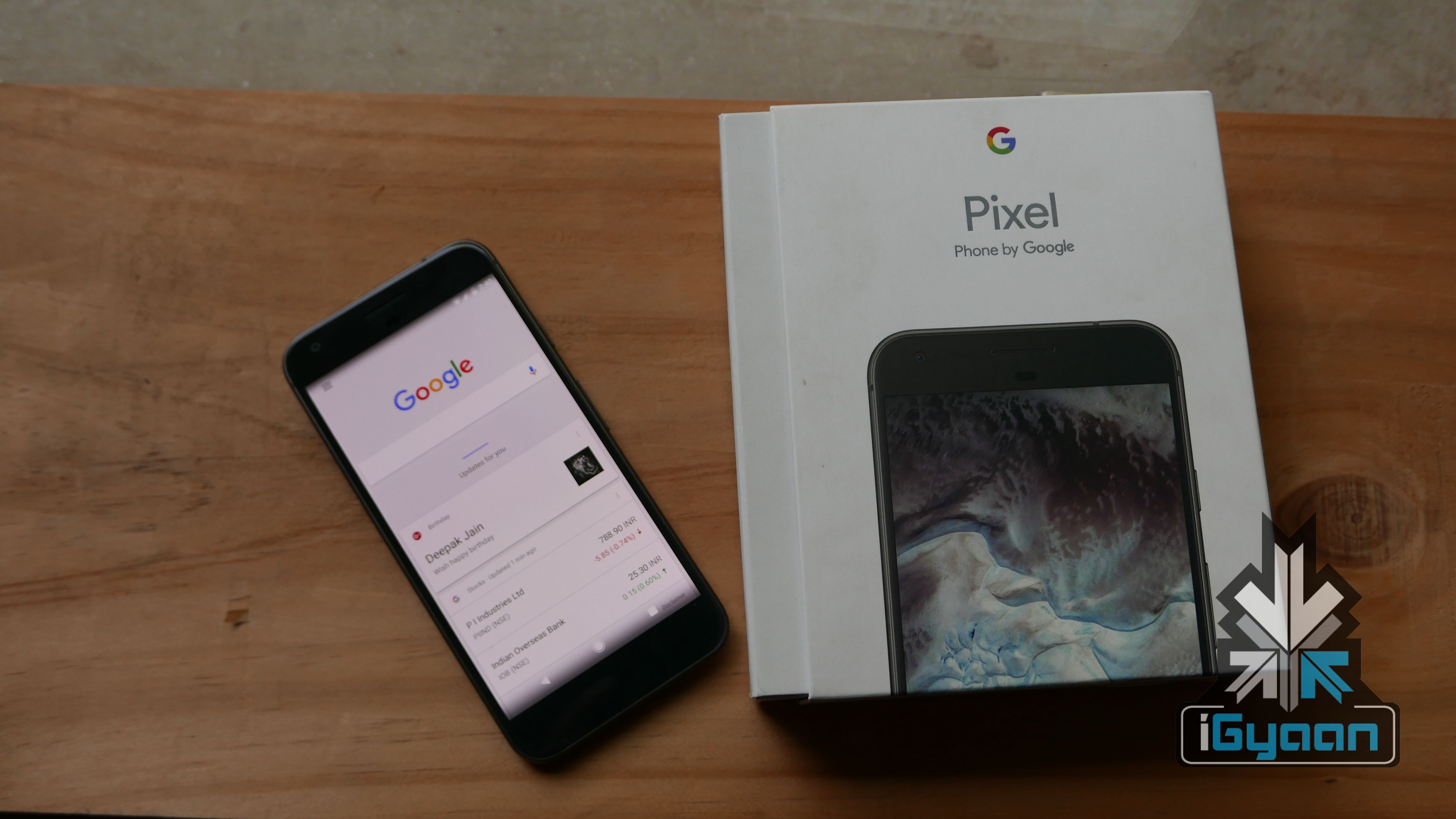 Google Pixel Unboxing and Hands On