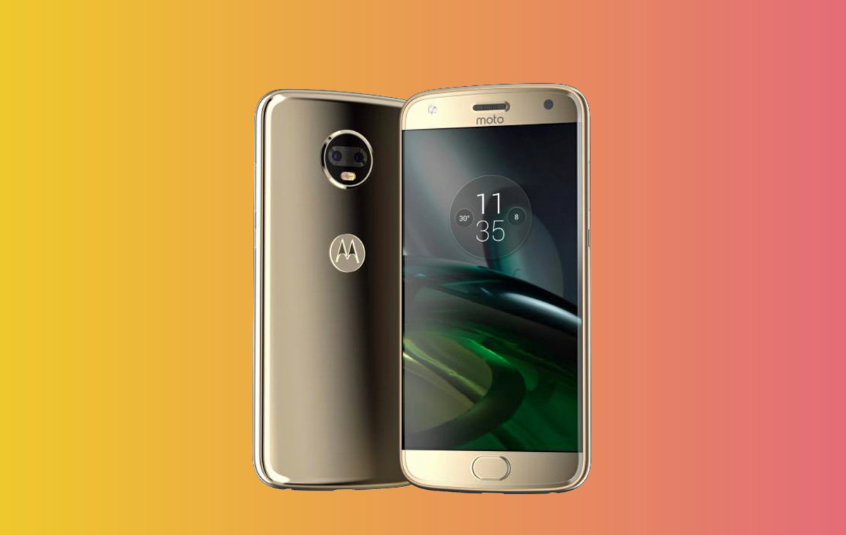 Moto X4 Leaked In Live Images, Dual-Camera, Front LED 