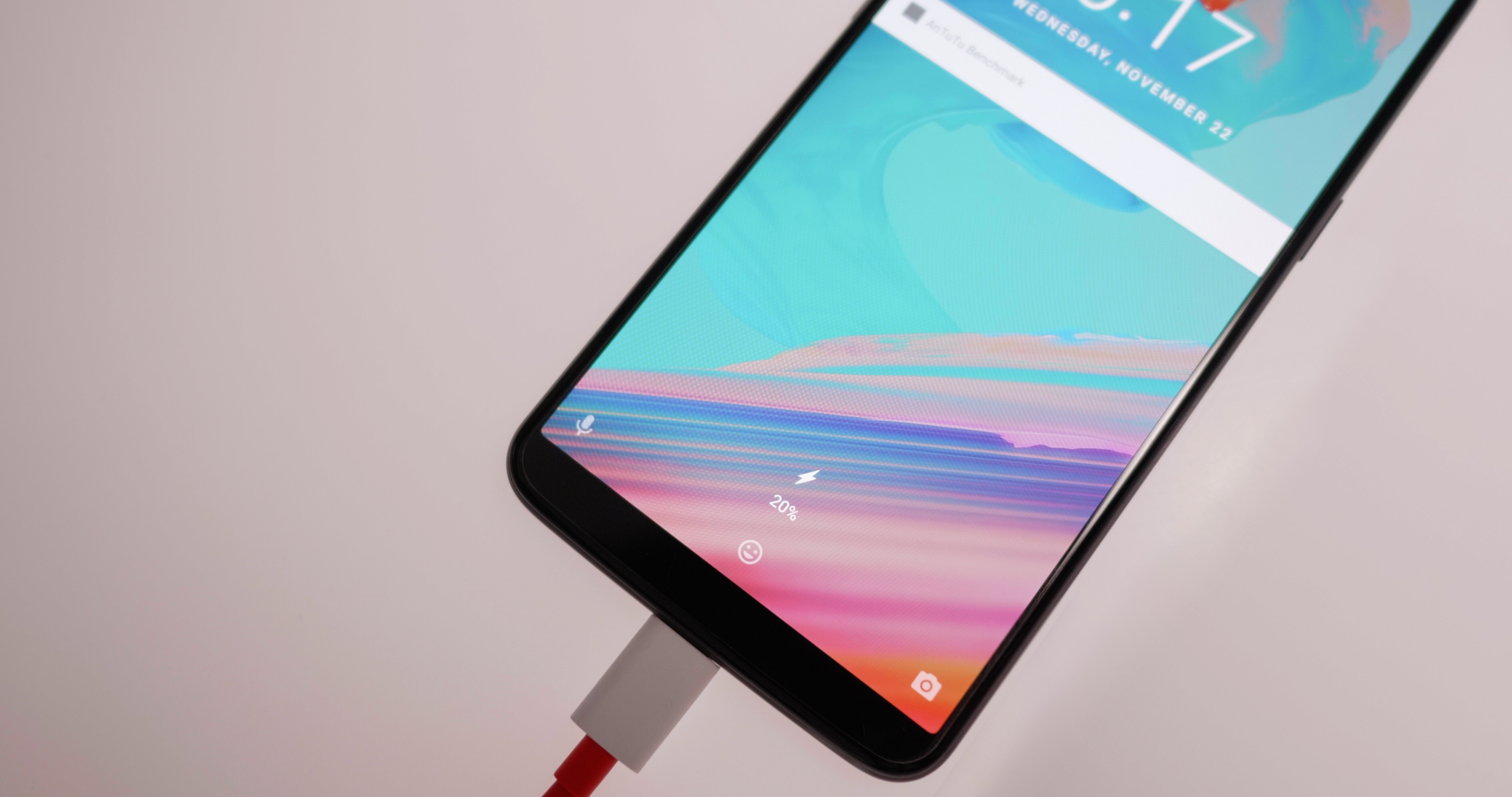 OnePlus Dash Charge Likely To Be Rebranded “Warp Charge”