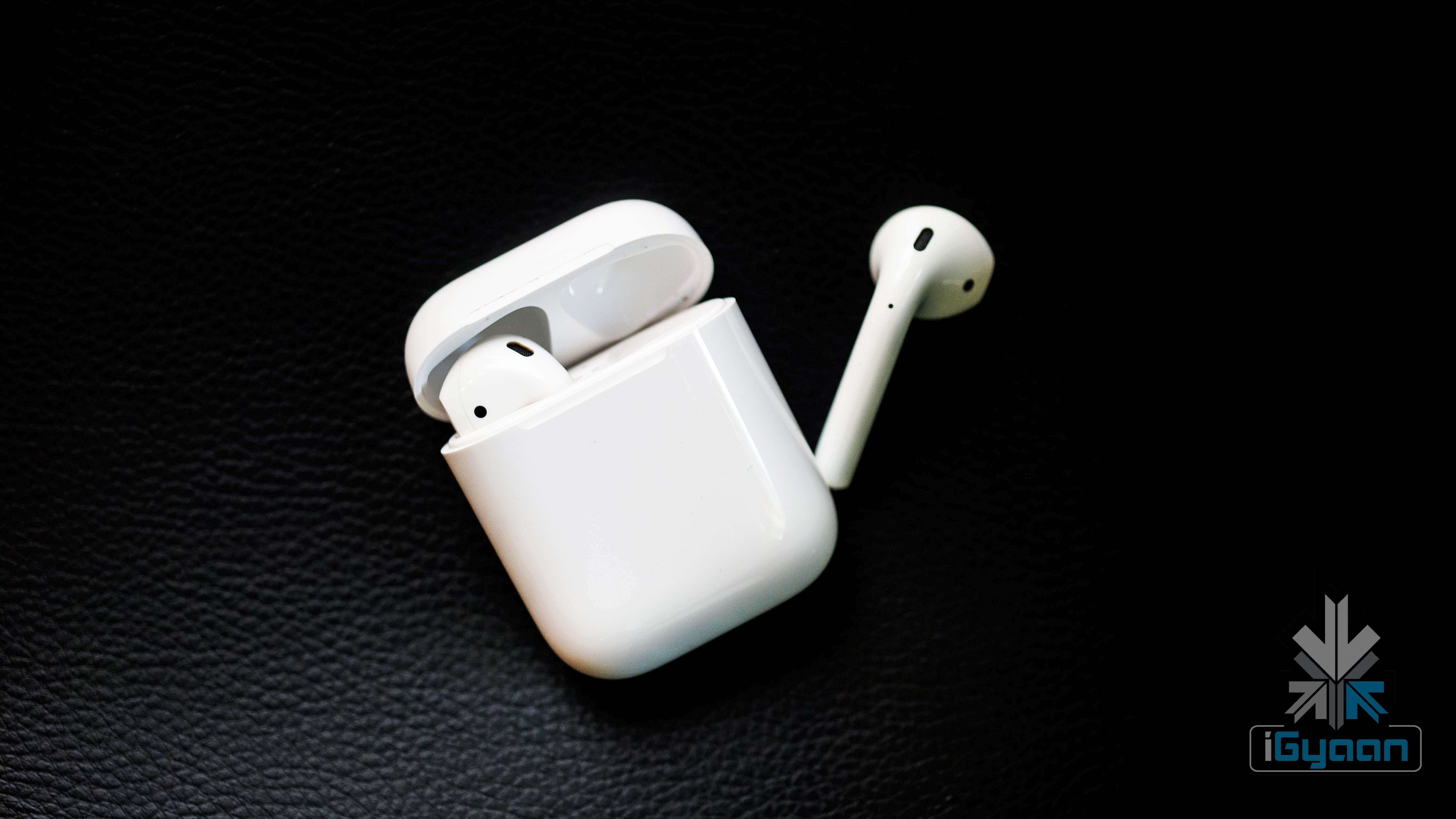 Apple AirPods With Impressive Sound