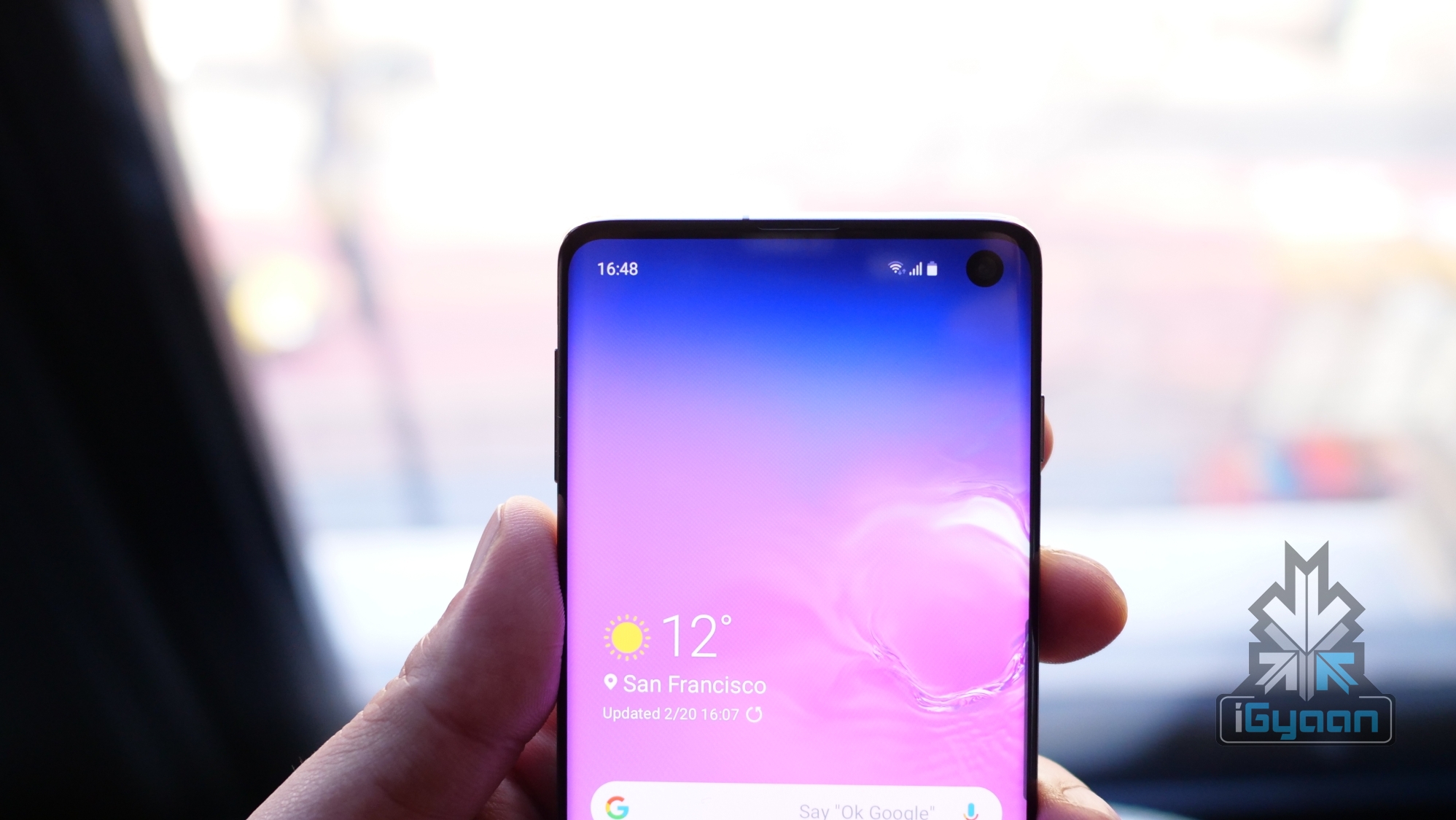 Samsung Smartphone With Invisble Punch Hole Camera iGyaan Network