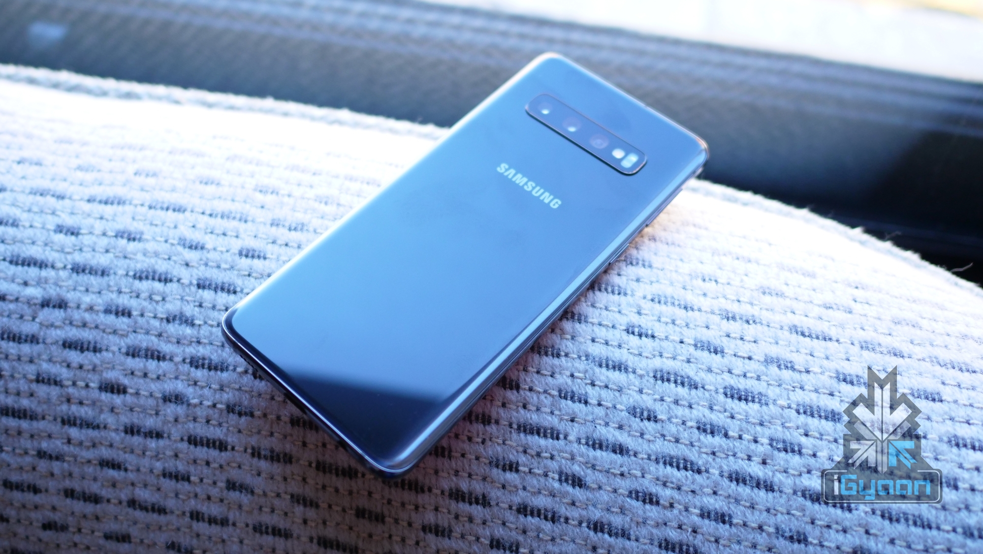 Samsung Galaxy S10 Unboxing Hands On Video Igyaan Network