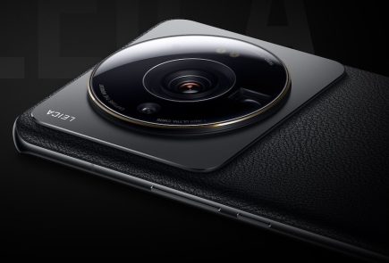 Xiaomi's 12T Pro packs a 200-megapixel camera, but without Leica branding